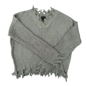 NWOT Women’s Sage Grey/ Green V-Neck Distressed Sweater Size Medium